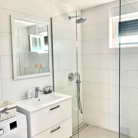 Brand New 3 Bedroom Inara G