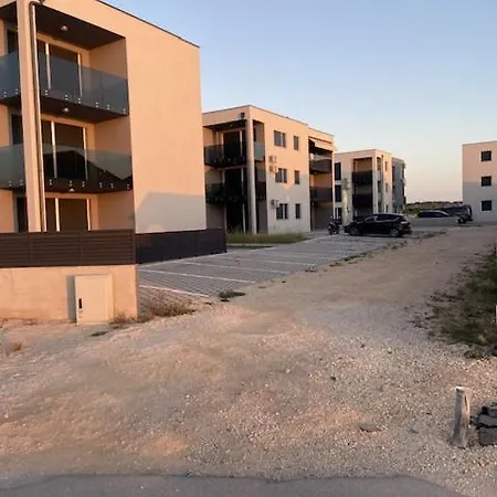 Brand New 3 Bedroom Inara G Nin