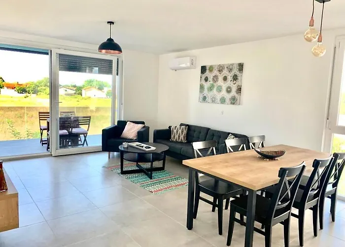 דירה Brand New 3 Bedroom Inara G *